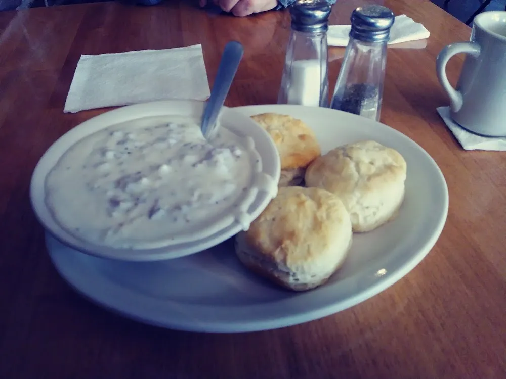Biscuit with Gravy