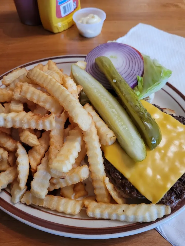 Cheeseburger with Extra Pickle